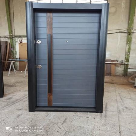 همه چیز درباره درب لابی فلزی